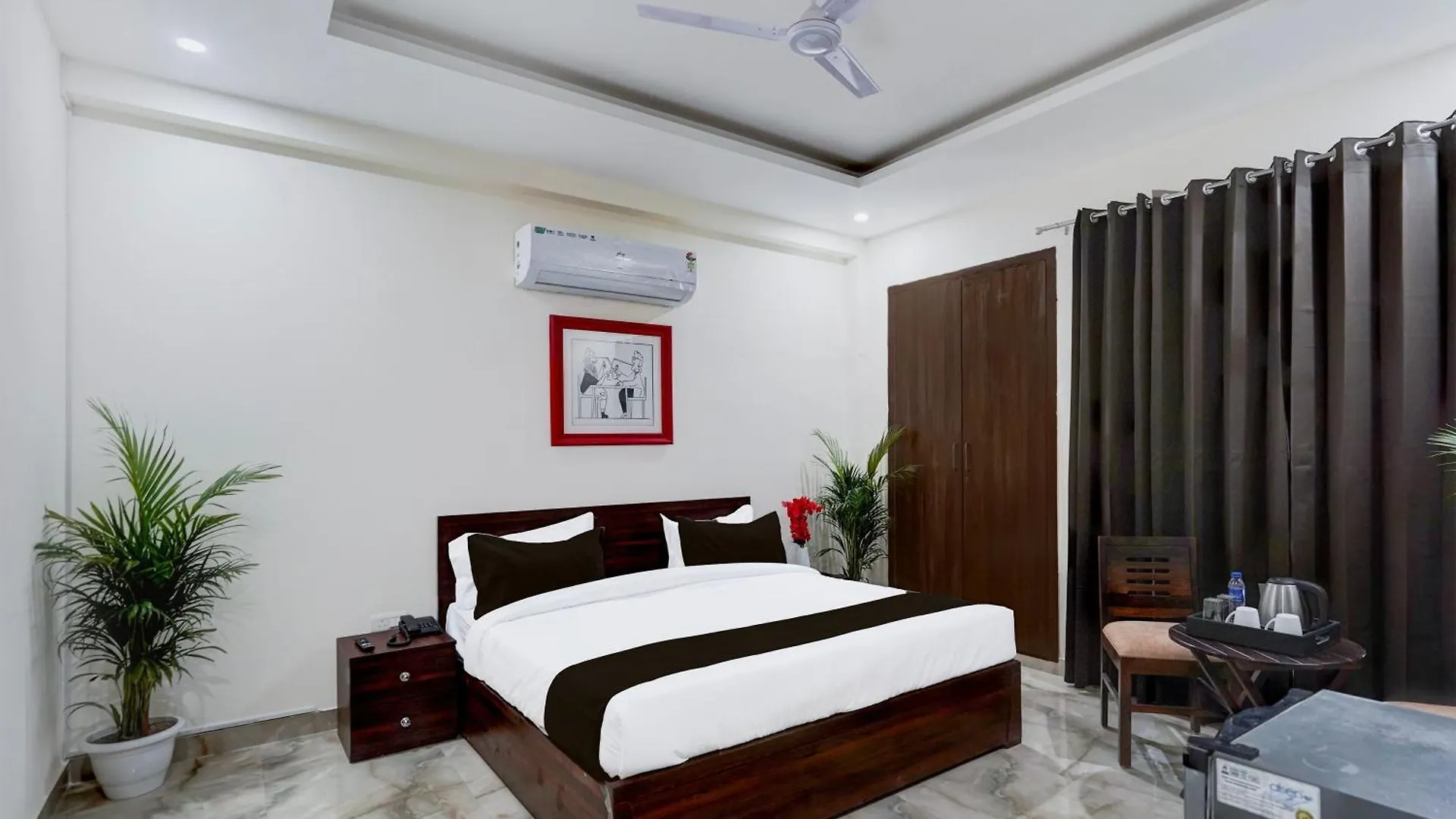 Townhouse Delight Inn Gurgaon Hotel