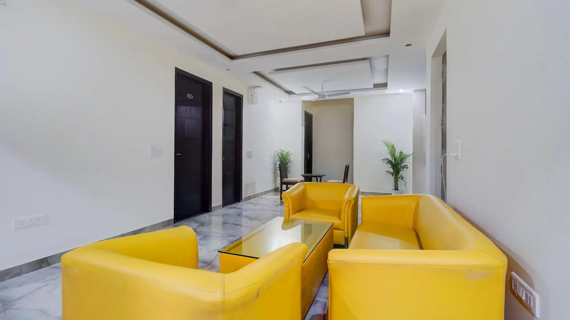 Townhouse Delight Inn Gurgaon Hotel