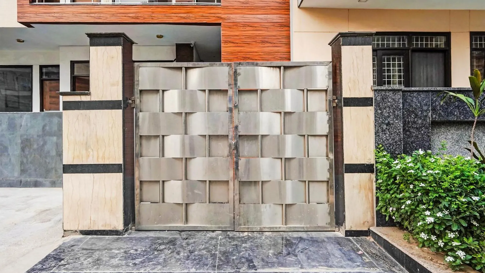 Hotel Townhouse Delight Inn Gurgaon