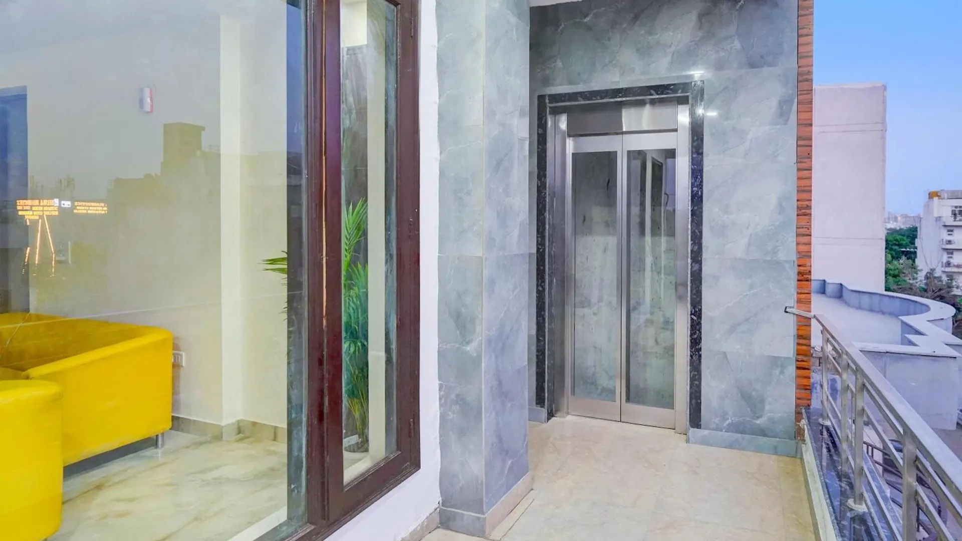 Townhouse Delight Inn Gurgaon Hotel